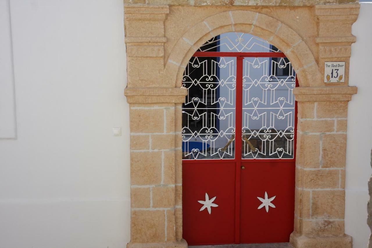 The Red Door In Koskinou Koskinou (Rhodes)